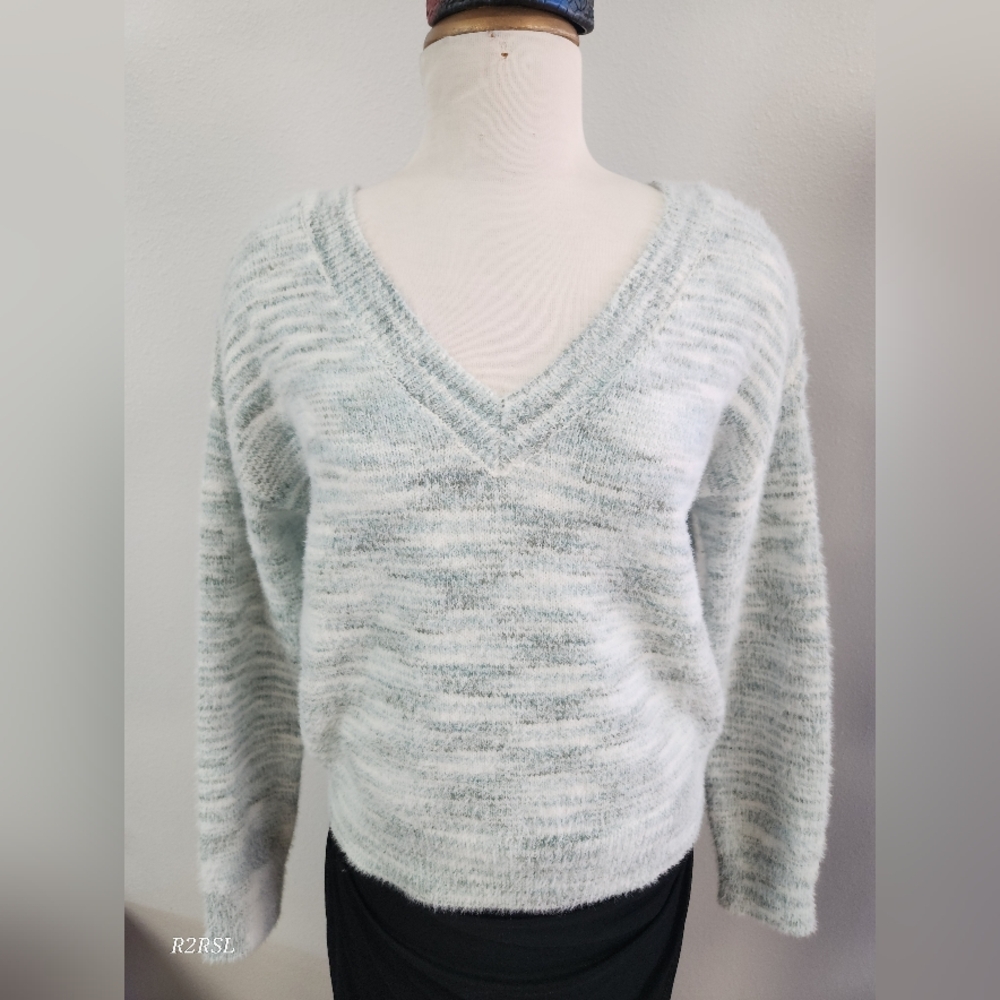Jessica Simpson V Neck Oversized Sweater Pullover Blue/Gray/White Womens S